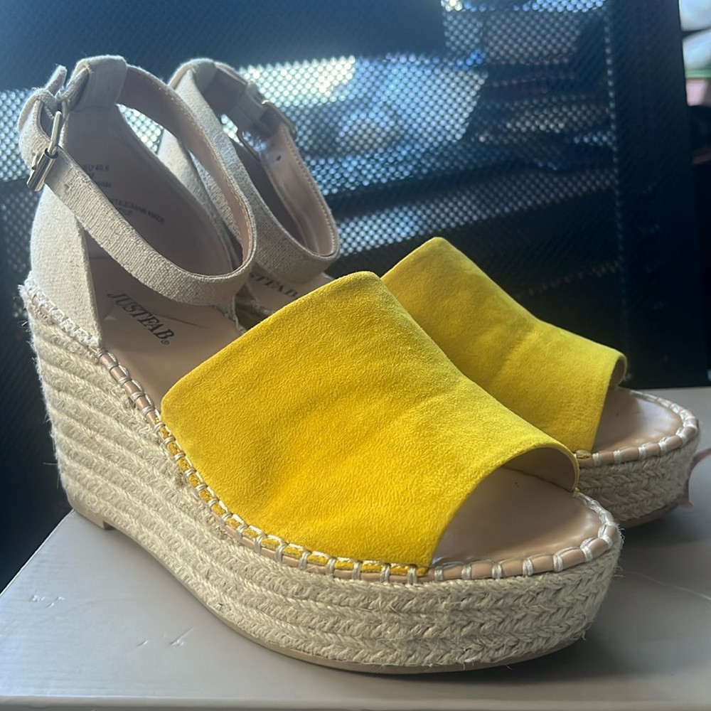 JUSTFAB
Macey Espadrille Wedge - Sz 9.5